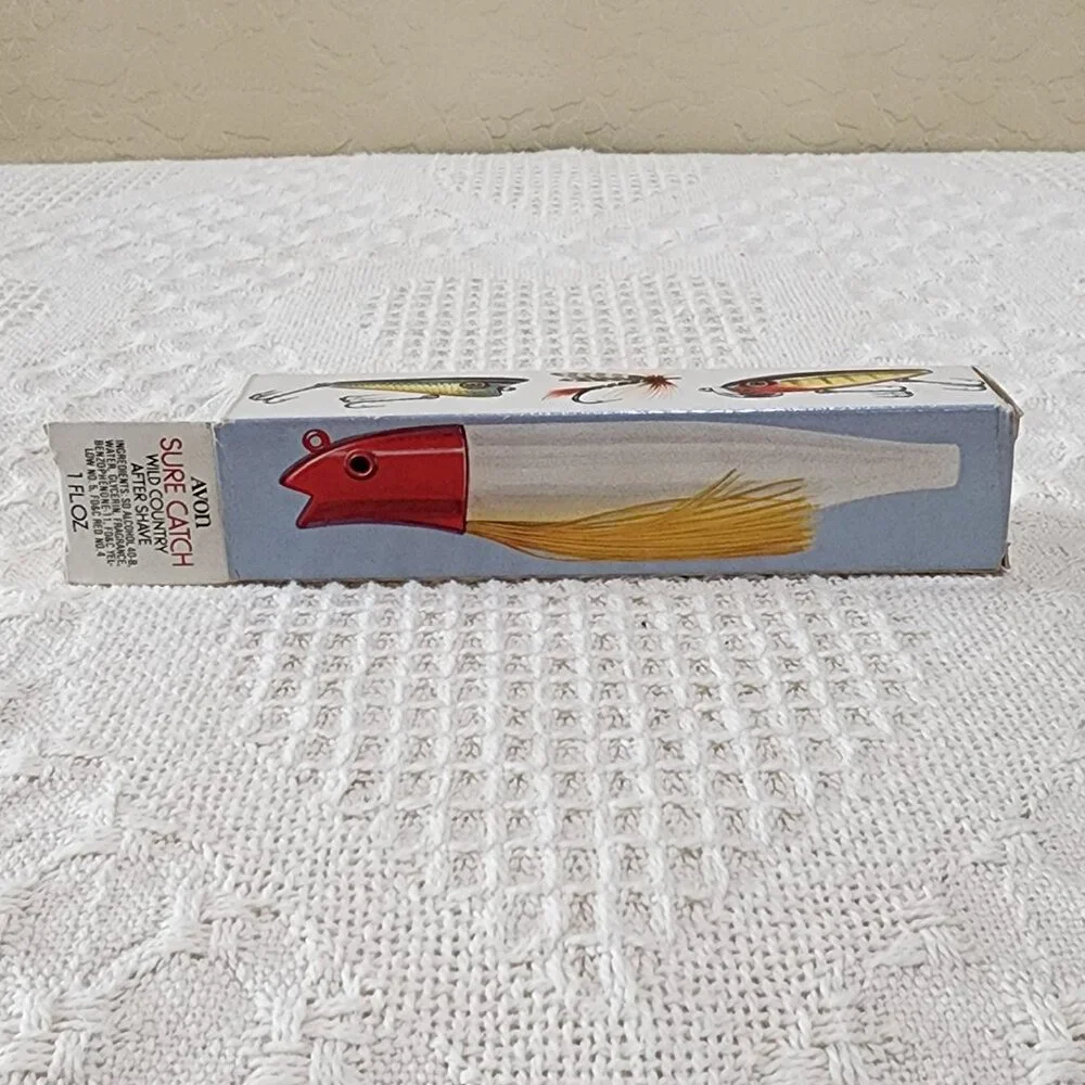 Vintage Avon SURE CATCH FISHING LURE Bottle Wild Country Original Box - NM